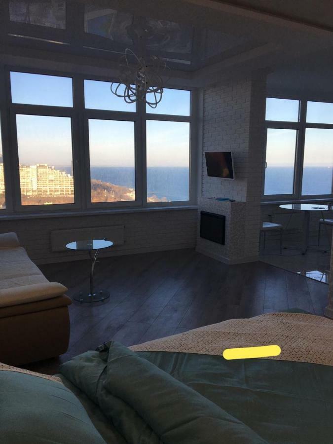M&P Vip Appartments In Arkadia Oděsa Exteriér fotografie